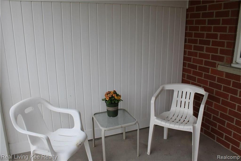 1097 Tienken Court, Unit 202 Rochester, MI 48306 - Photo 14 of 17