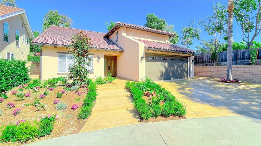 45 Westport Irvine, CA 92620 - Photo 2 of 45 a front view of a house with a yard