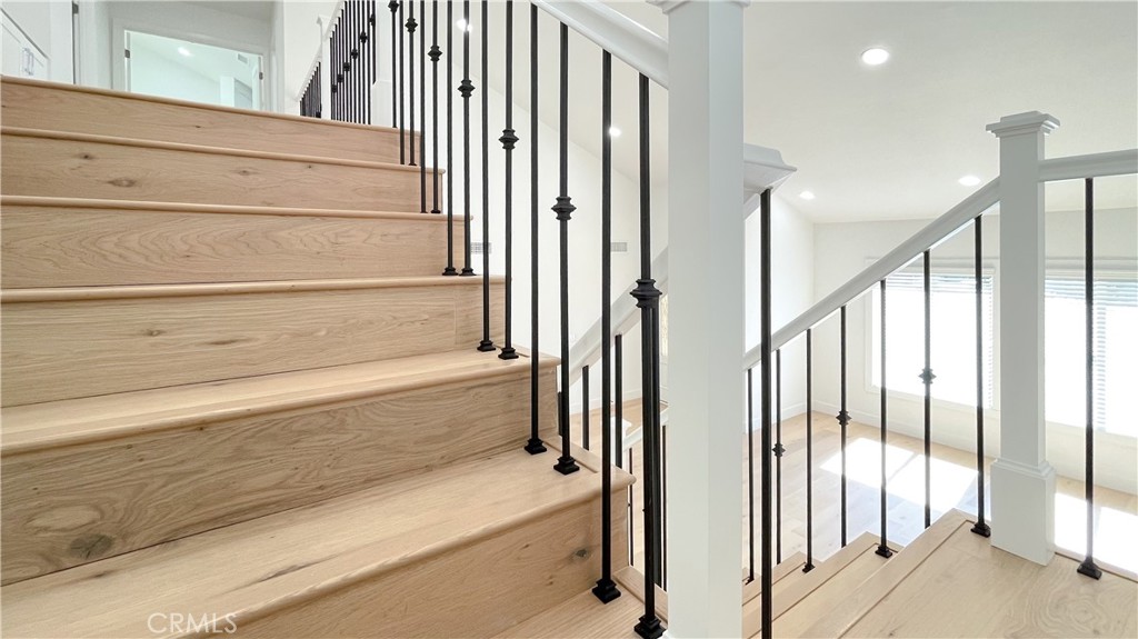 45 Westport Irvine, CA 92620 - Photo 45 of 45 a bathroom with a bathtub and a shower