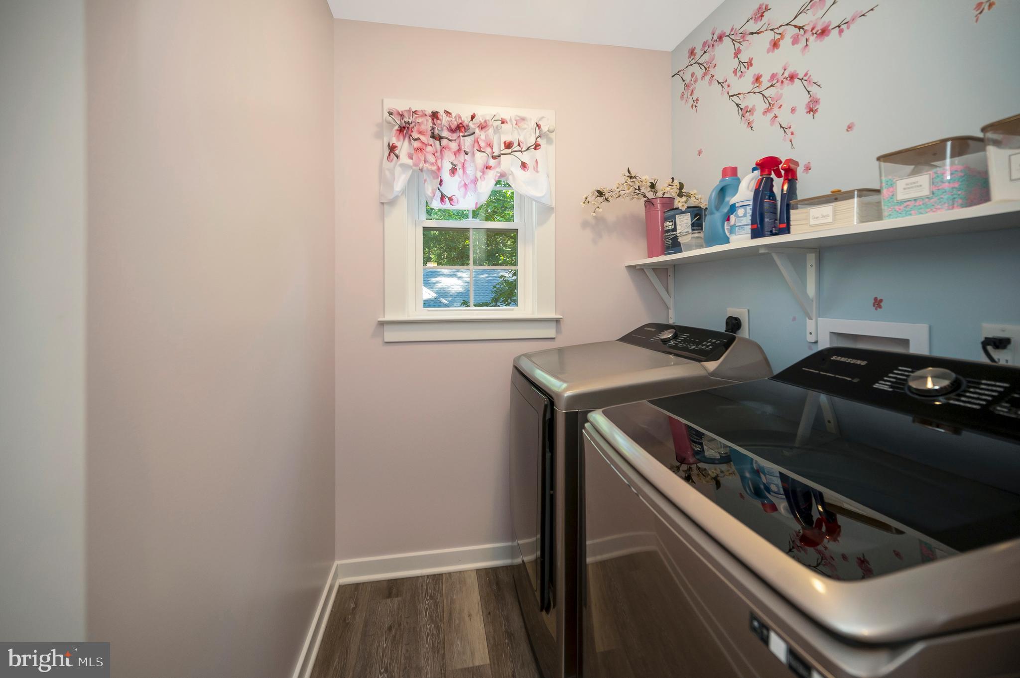 112 Butler Circle Locust Grove, VA 22508 - Photo 26 of 57 a utility room with dryer and washer