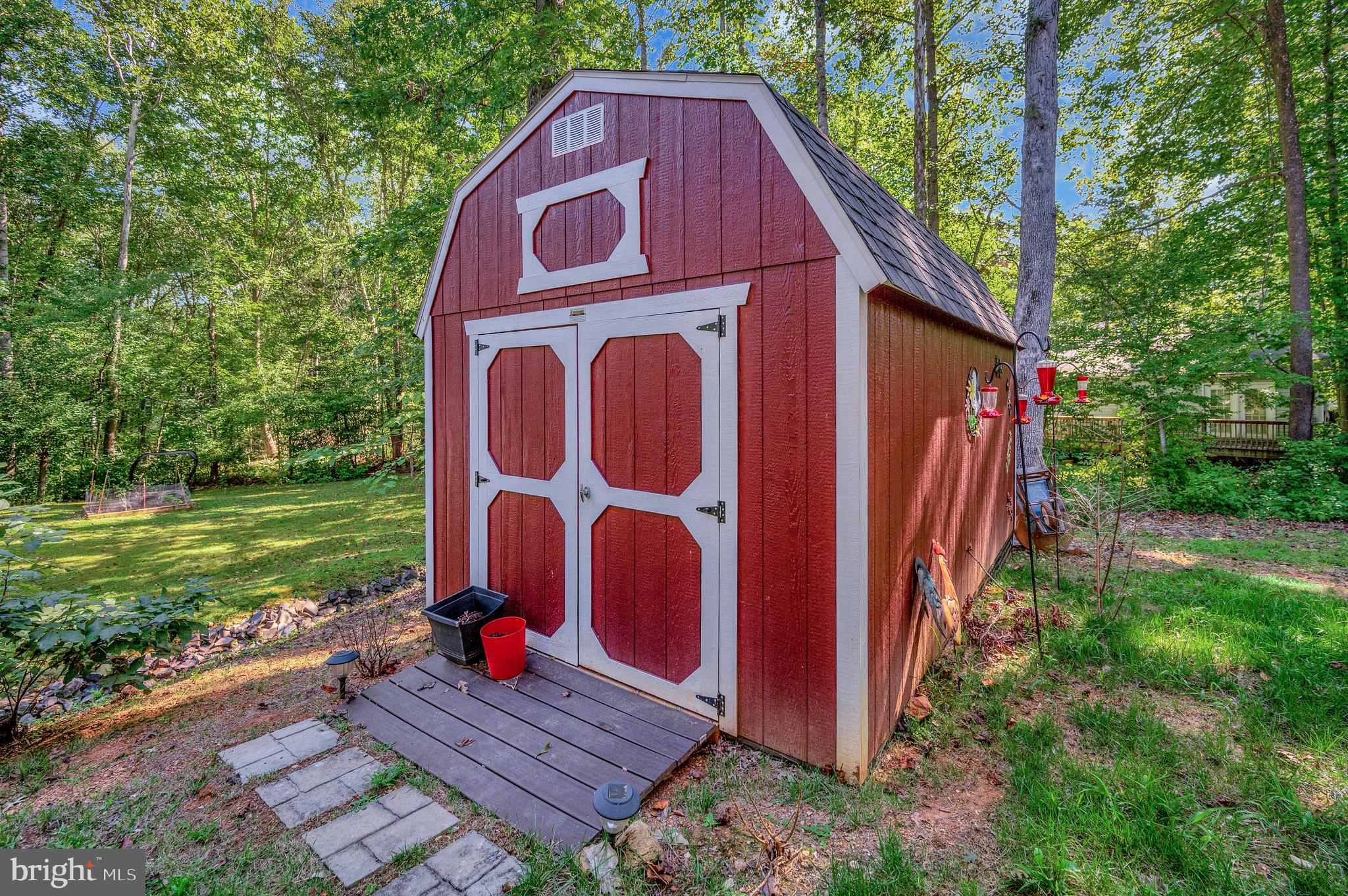 112 Butler Circle Locust Grove, VA 22508 - Photo 39 of 57 a view of a wooden fence with a yard
