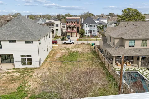 $1,900,000 | 710 East 7th Street, Houston, TX 77007