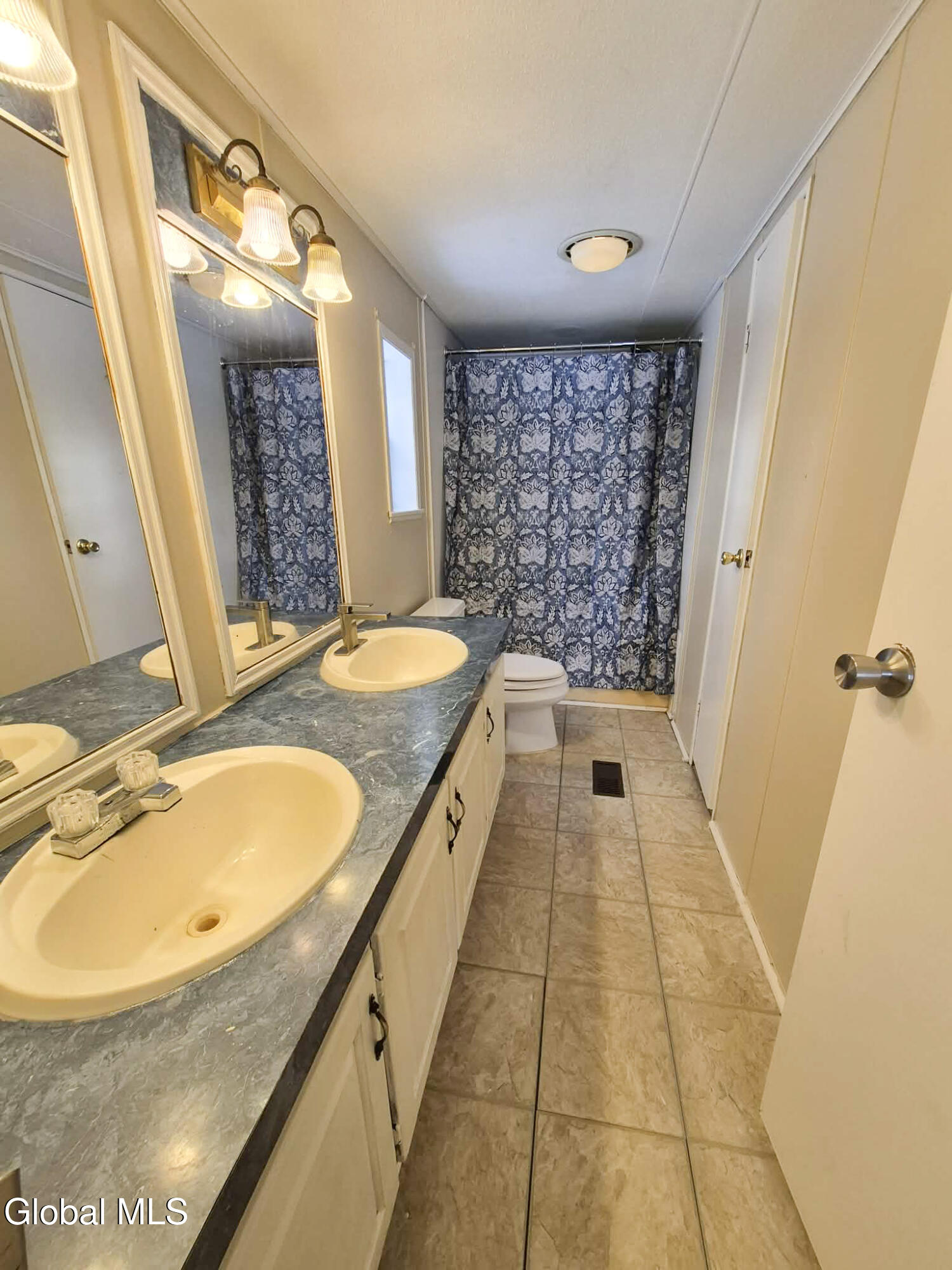 304 Rappa Road Root, NY 12166 - Photo 17 of 43 958a9354-a6ee-4792-9cf0-114d39a1c950