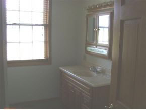 7261 East Sylvania Road Bloomfield, IN 47424 - Photo 10 of 16 Gallery Image 10