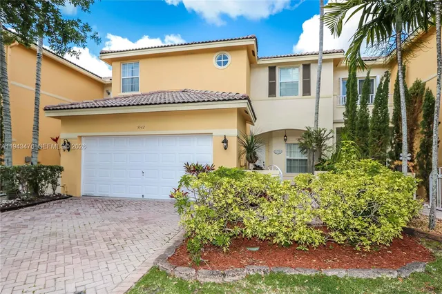 $630,000 | 5542 Northwest 112th Court, Doral, FL 33178