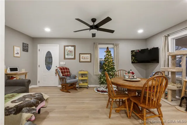 $297,000 | 612 East Daisy Lane, New Albany, IN 47150