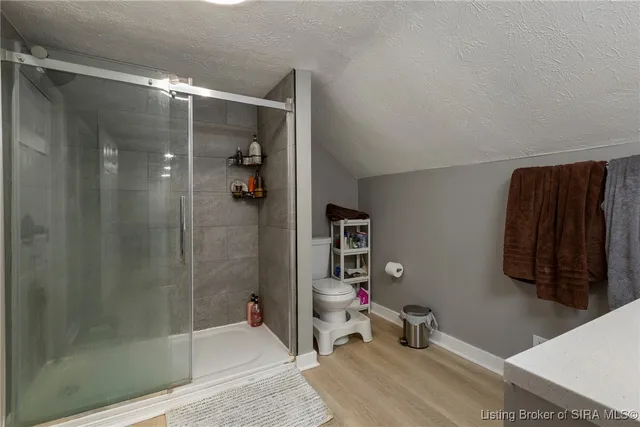 $297,000 | 612 East Daisy Lane, New Albany, IN 47150