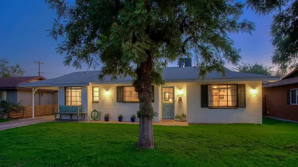 $3,300 | 4007 East Heatherbrae Drive, Phoenix, AZ 85018