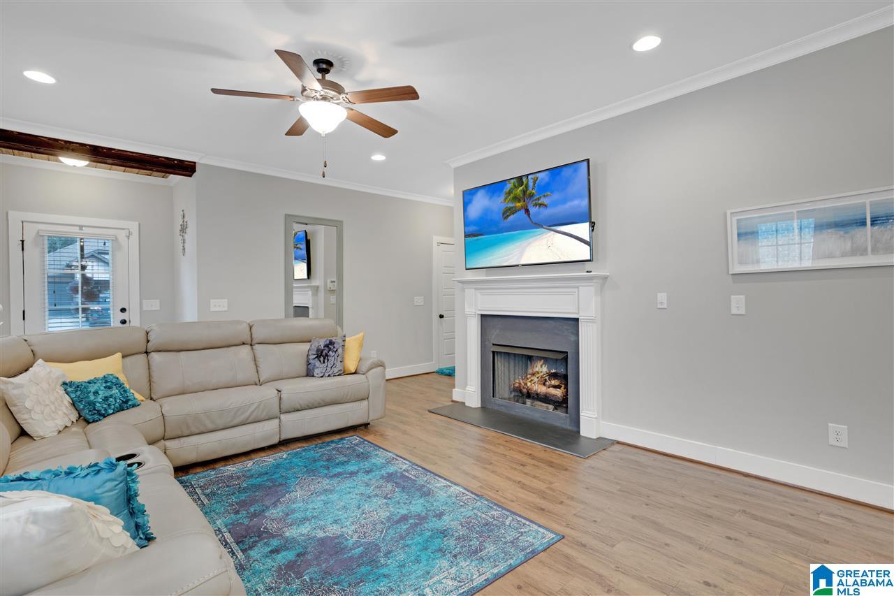 Gallery Image 7