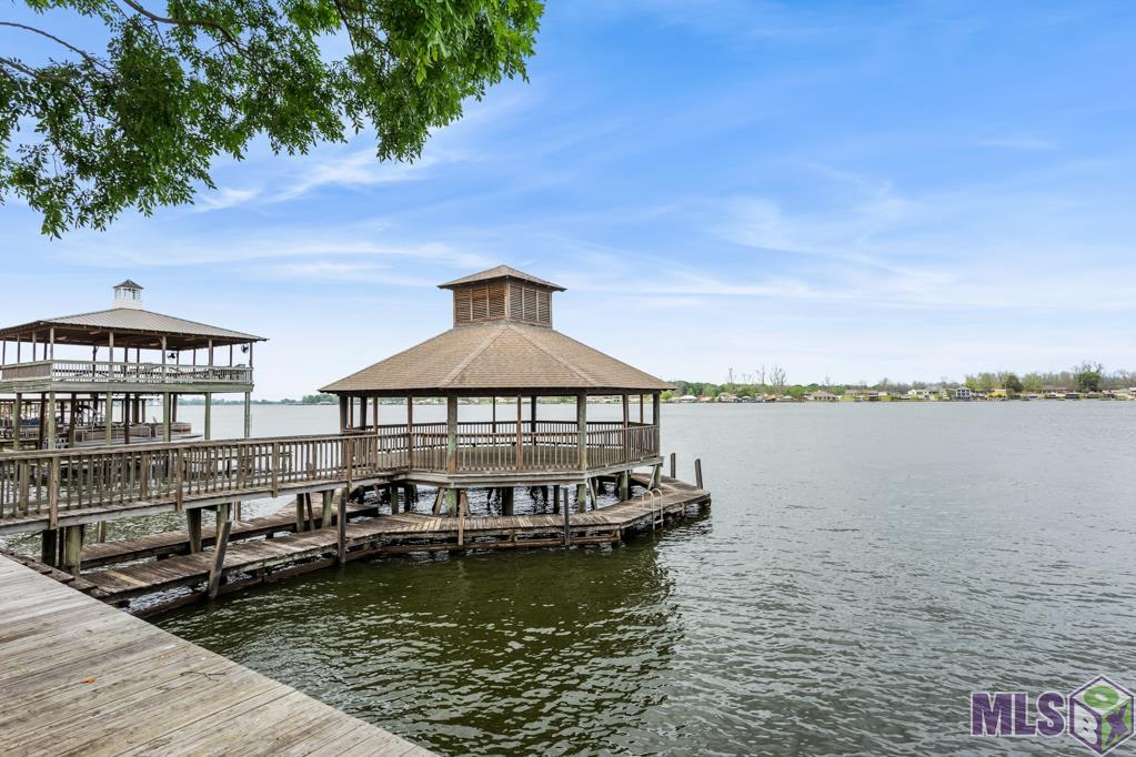 7218 Scappare Drive Oscar, LA 70762 - Photo 30 of 38