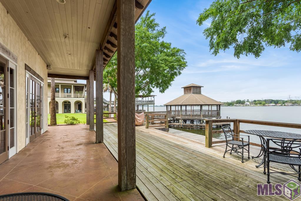 7218 Scappare Drive Oscar, LA 70762 - Photo 31 of 38