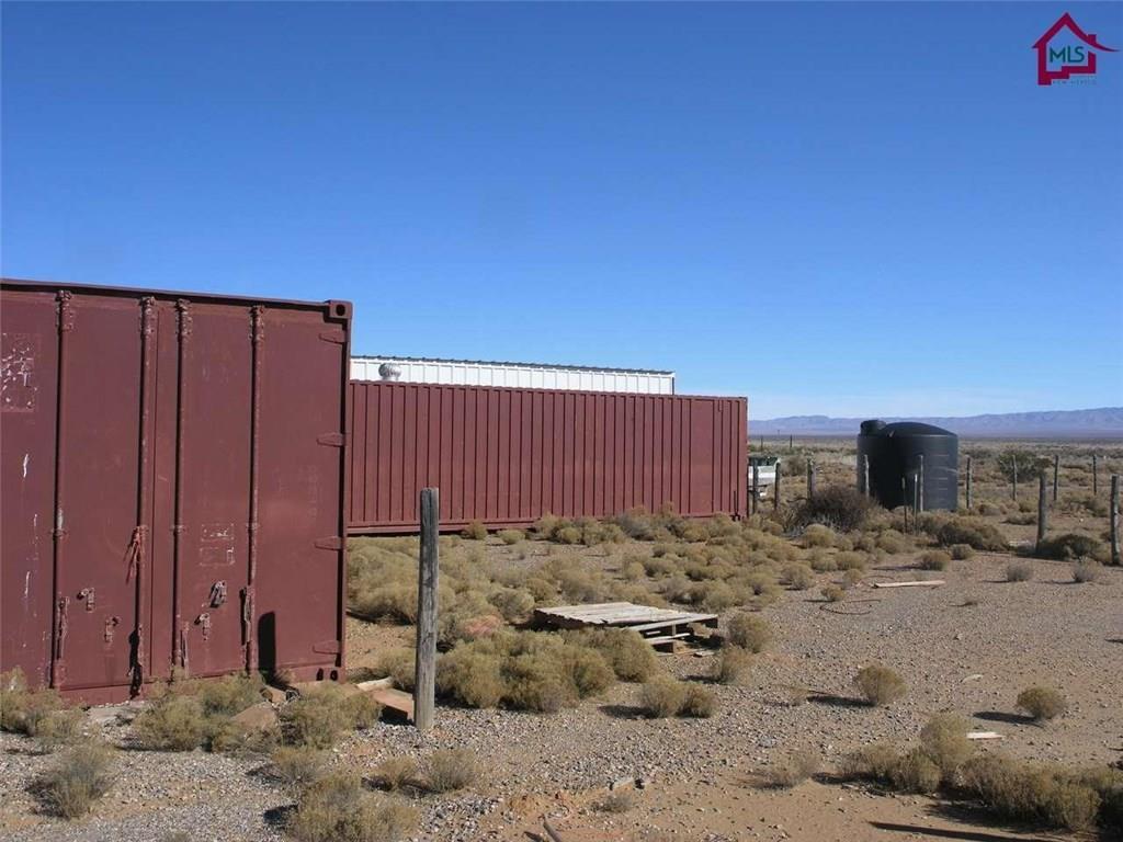 736 Upham Road Elephant Butte, NM 87935 - Photo 20 of 27 a view of a backyard