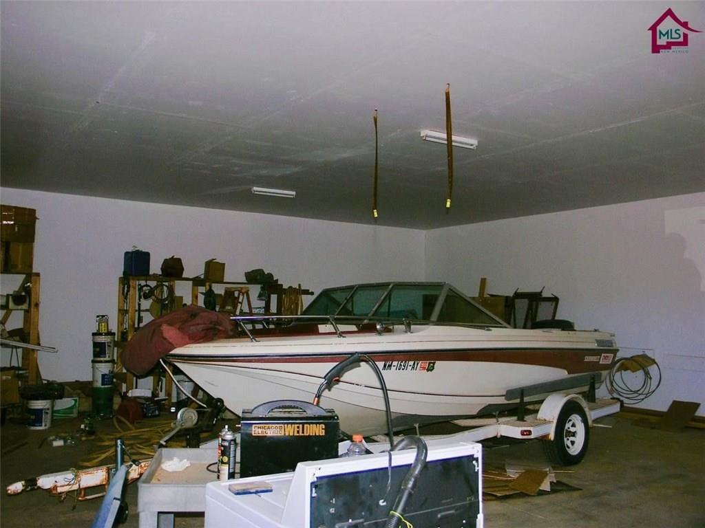 736 Upham Road Elephant Butte, NM 87935 - Photo 24 of 27 a car with lawn chairs