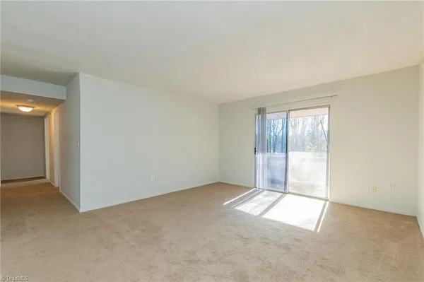 $118,000 | 2240 Sunderland Road, Unit 65N, Winston-Salem, NC 27103
