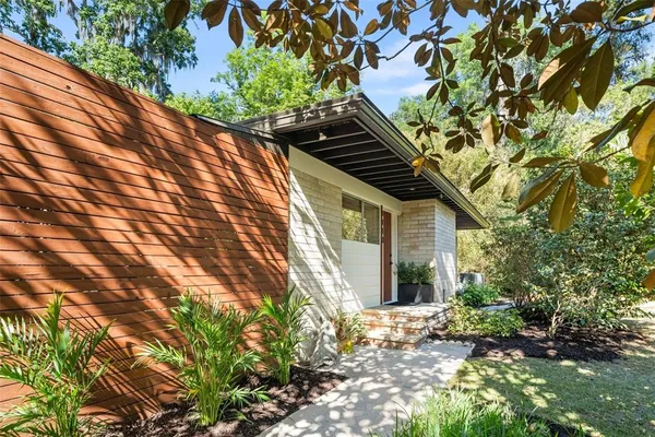 $349,900 | 1110 Northwest 36 Road, Gainesville, FL 32609