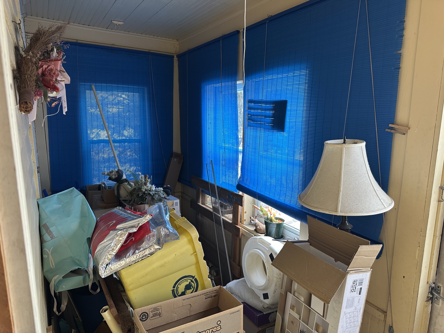 208 Johnson Street Morrison, IL 61270 - Photo 2 of 15