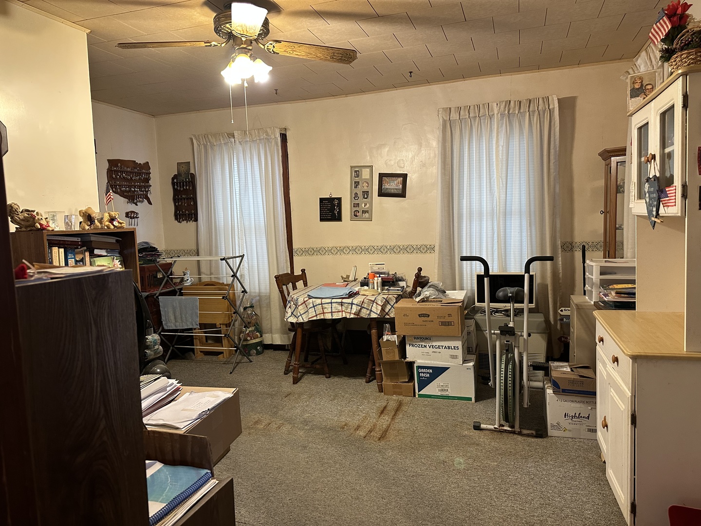 208 Johnson Street Morrison, IL 61270 - Photo 3 of 15