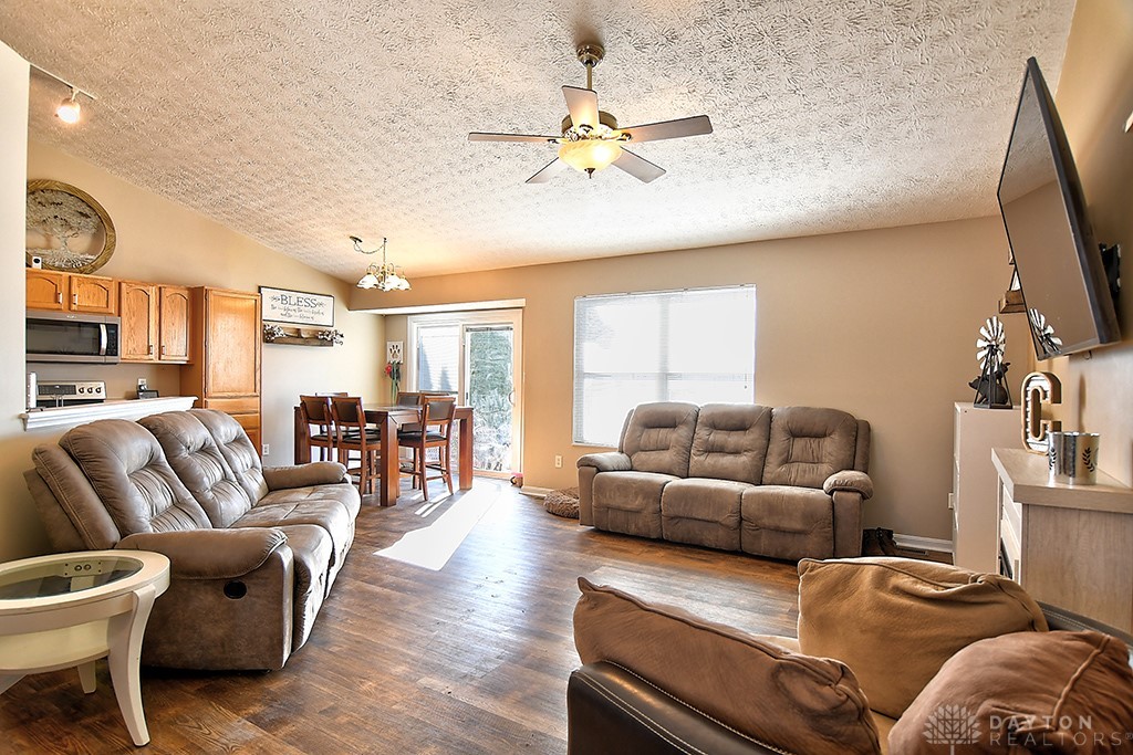 159 Concord Farm Road Union, OH 45322 - Photo 7 of 34