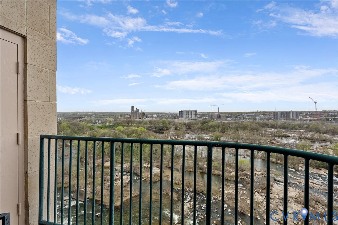 1101 Haxall Point, Unit U1002 Richmond, VA 23219 - Photo 32 of 44 a city view from a balcony