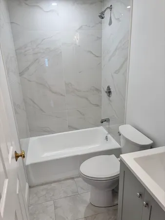 $2,900 | 9 Claremont Terrace, Unit 1, Swampscott, MA 01907