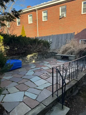 $2,900 | 9 Claremont Terrace, Unit 1, Swampscott, MA 01907