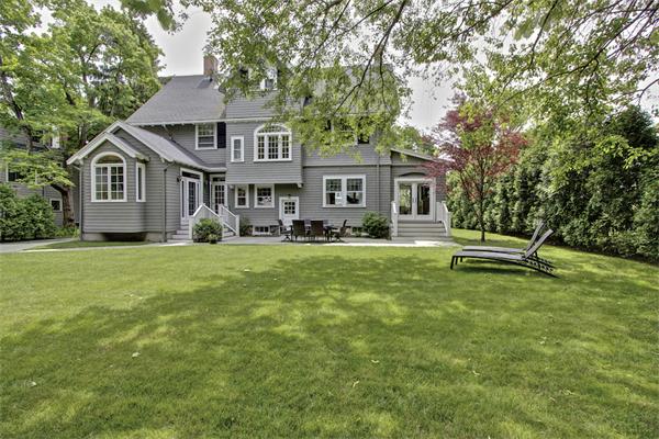 41 Calumet Road Winchester, MA 01890 - Photo 3 of 29 Gallery Image 3