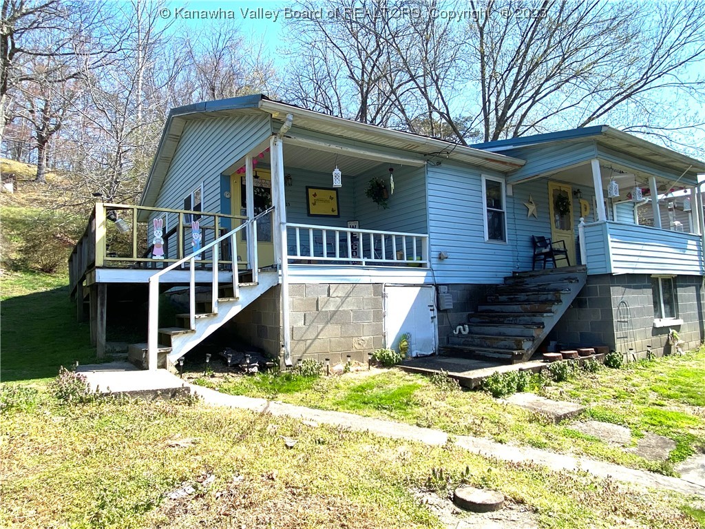 815 Chapel Heights Elkview, WV 25071 - Photo 1 of 14 Gallery Image 1