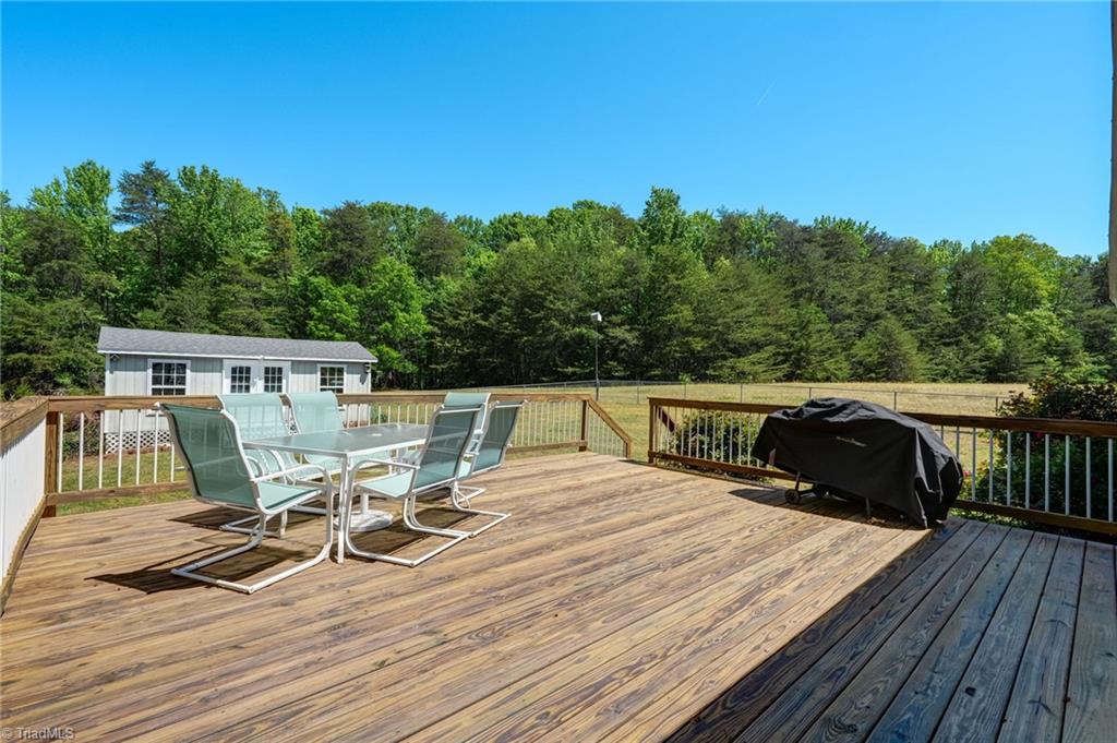 541 Moir Mill Road Eden, NC 27288 - Photo 8 of 42
