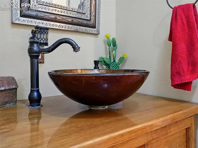 a view of a sink