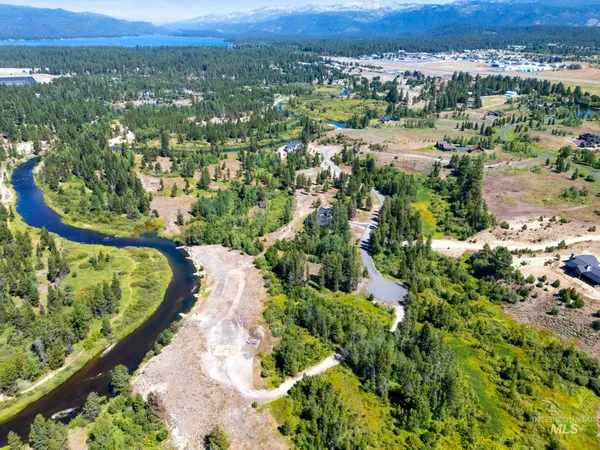 $1,395,000 | 64 River Run Court, McCall, ID 83638