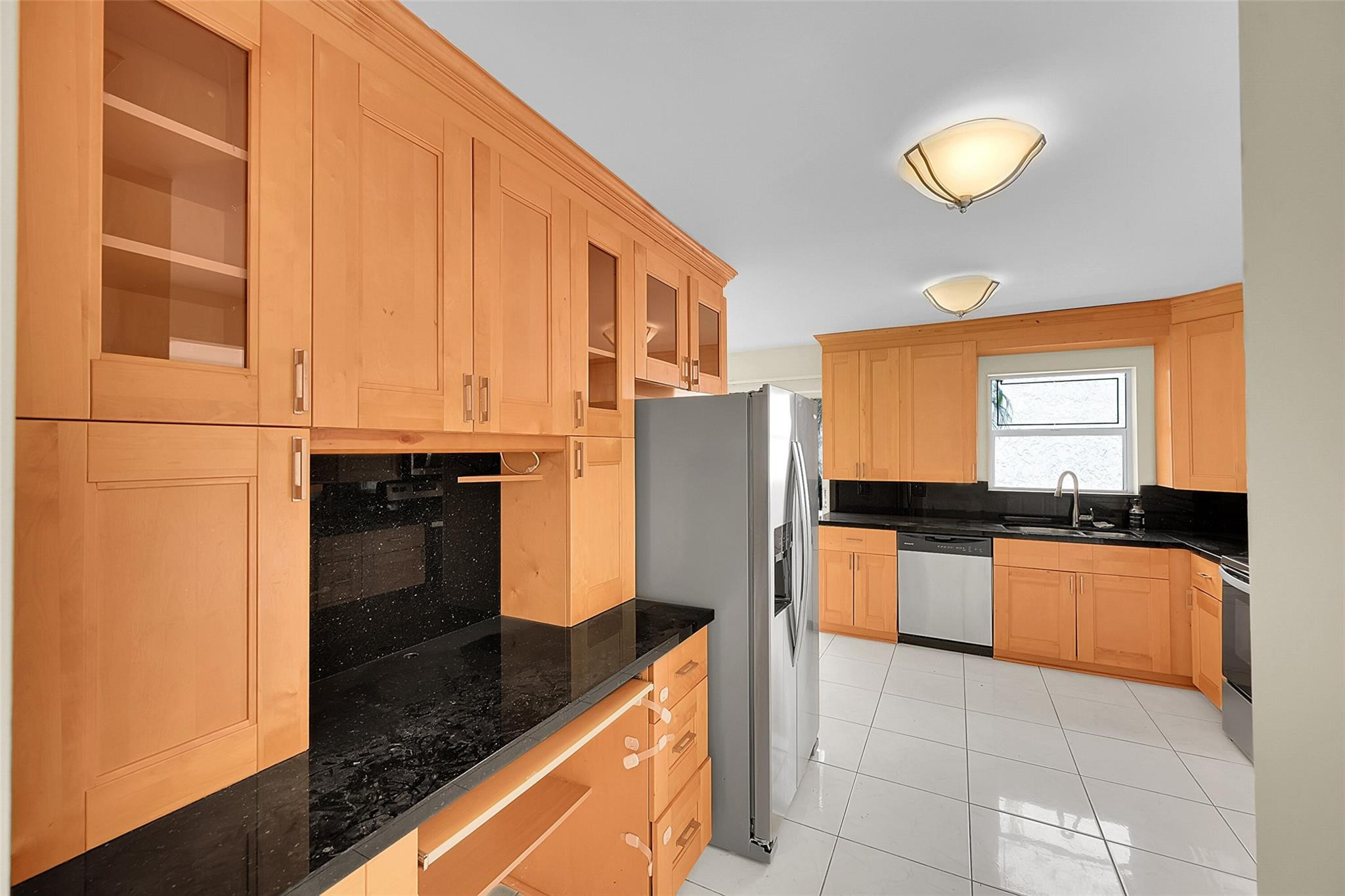 21390 Sawmill Court Boca Raton, FL 33498 - Photo 13 of 38 Photo 13