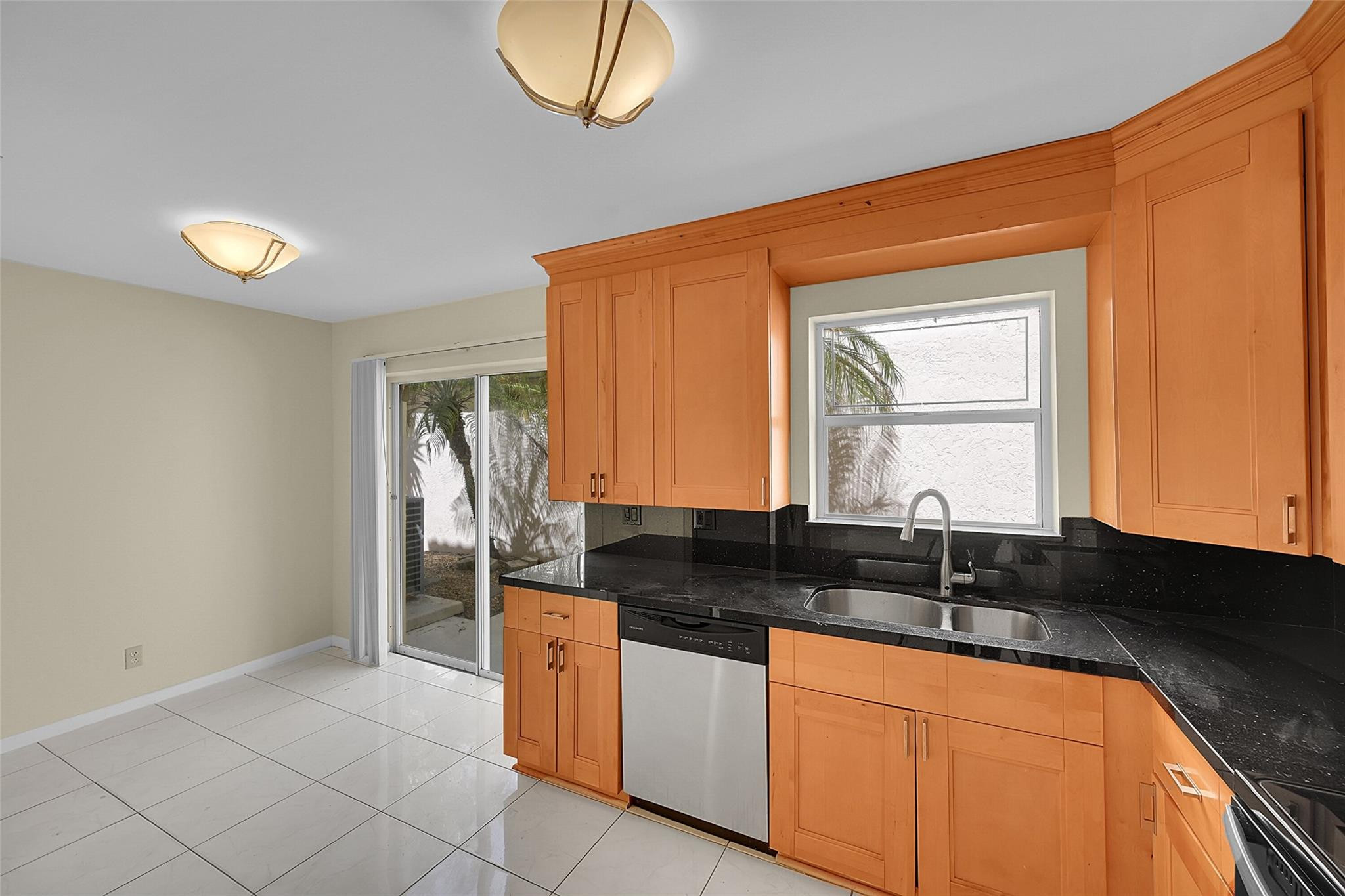 21390 Sawmill Court Boca Raton, FL 33498 - Photo 17 of 38 Photo 17