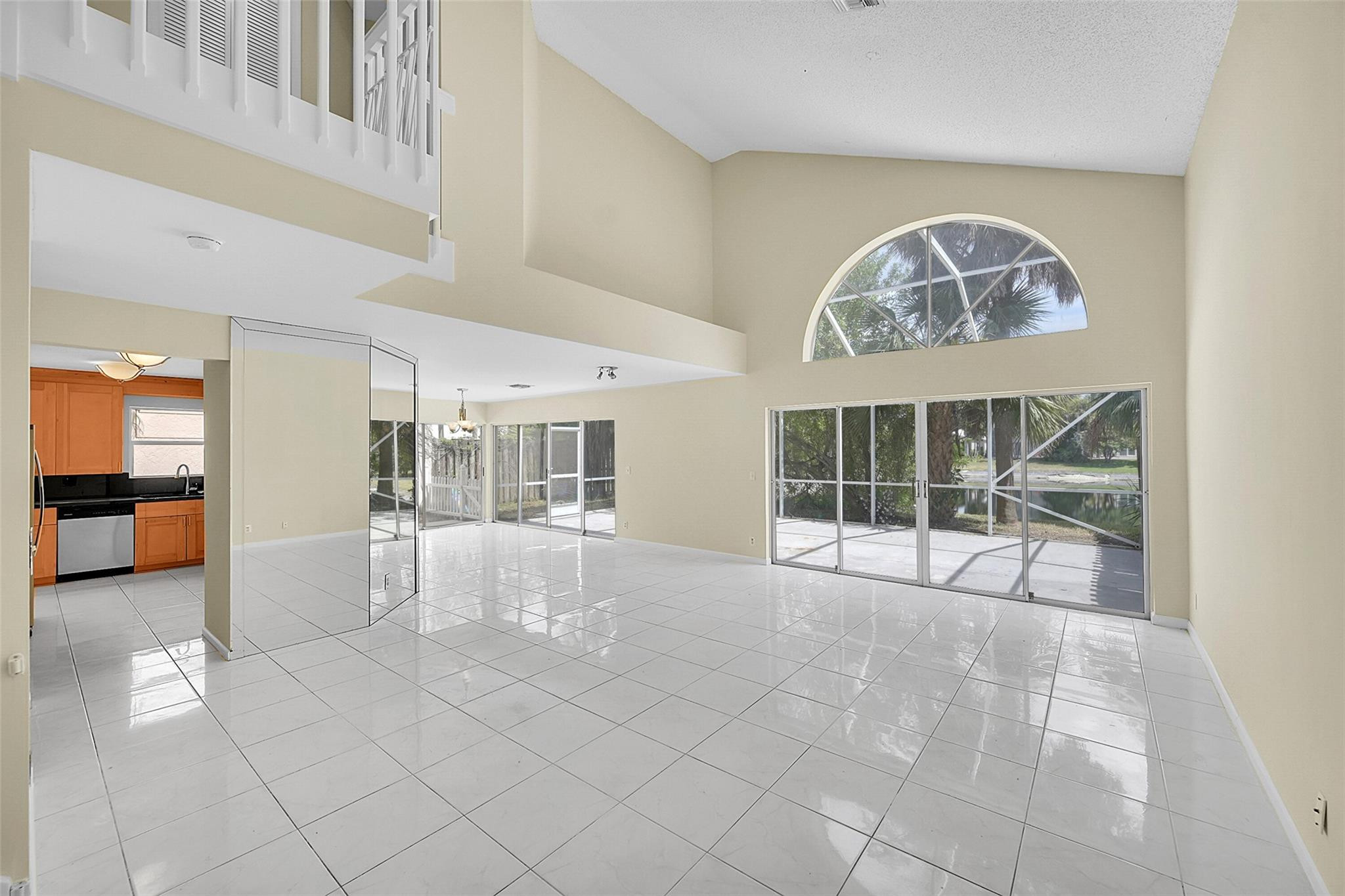 21390 Sawmill Court Boca Raton, FL 33498 - Photo 7 of 38 Photo 7