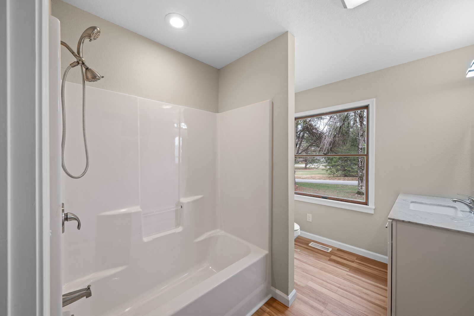 454 Meadows Road Sparta, TN 38583 - Photo 9 of 26 Gallery Image 9