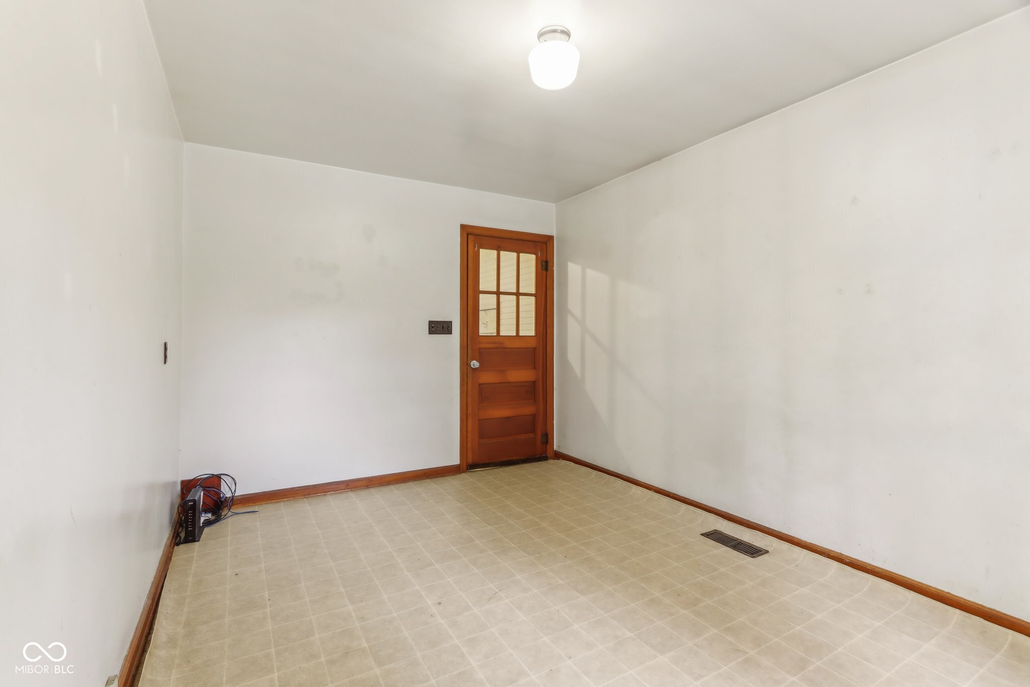 6012 625 West Pendleton, IN 46064 - Photo 14 of 44