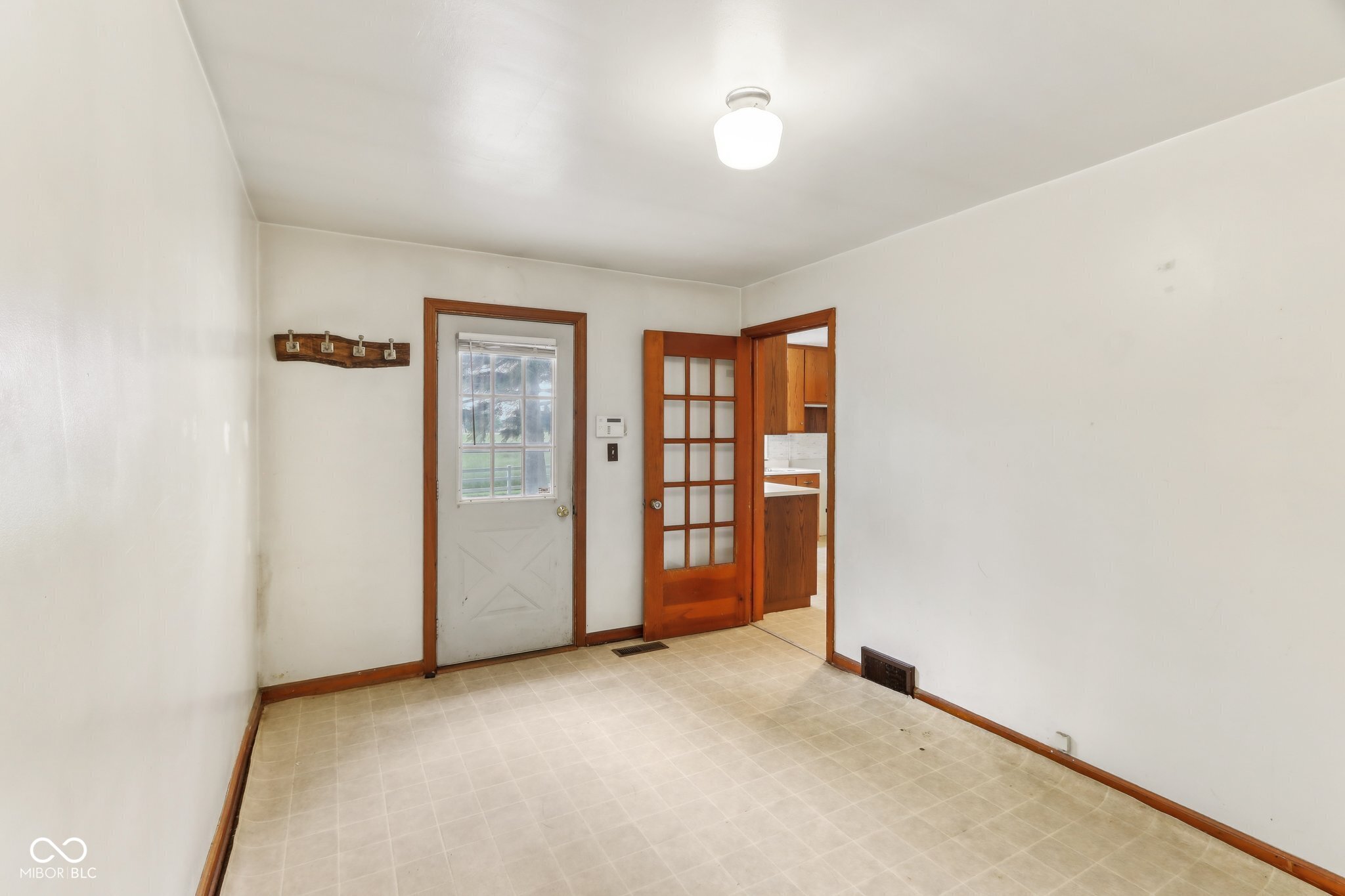 6012 625 West Pendleton, IN 46064 - Photo 15 of 44