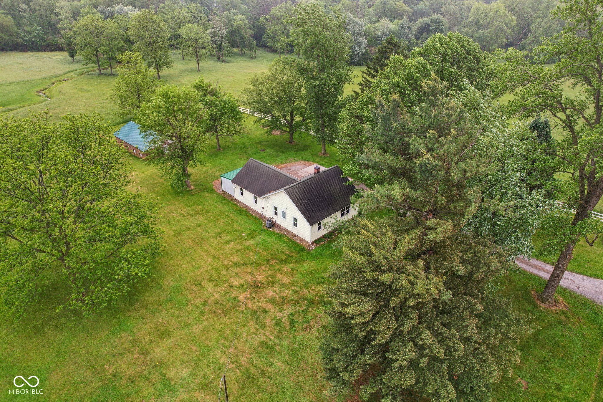 6012 625 West Pendleton, IN 46064 - Photo 33 of 44