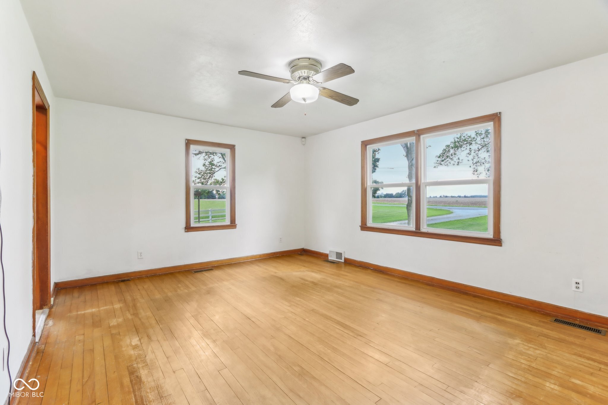 6012 625 West Pendleton, IN 46064 - Photo 8 of 44