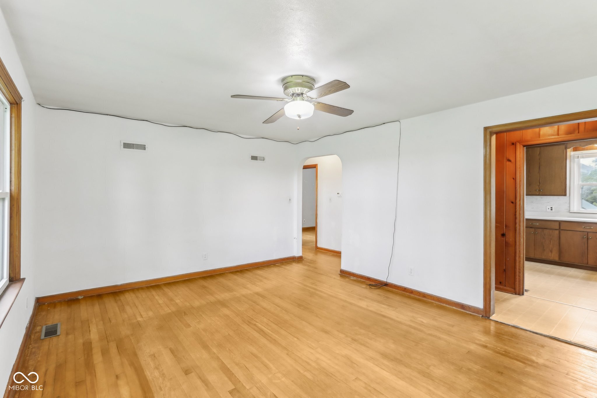 6012 625 West Pendleton, IN 46064 - Photo 9 of 44