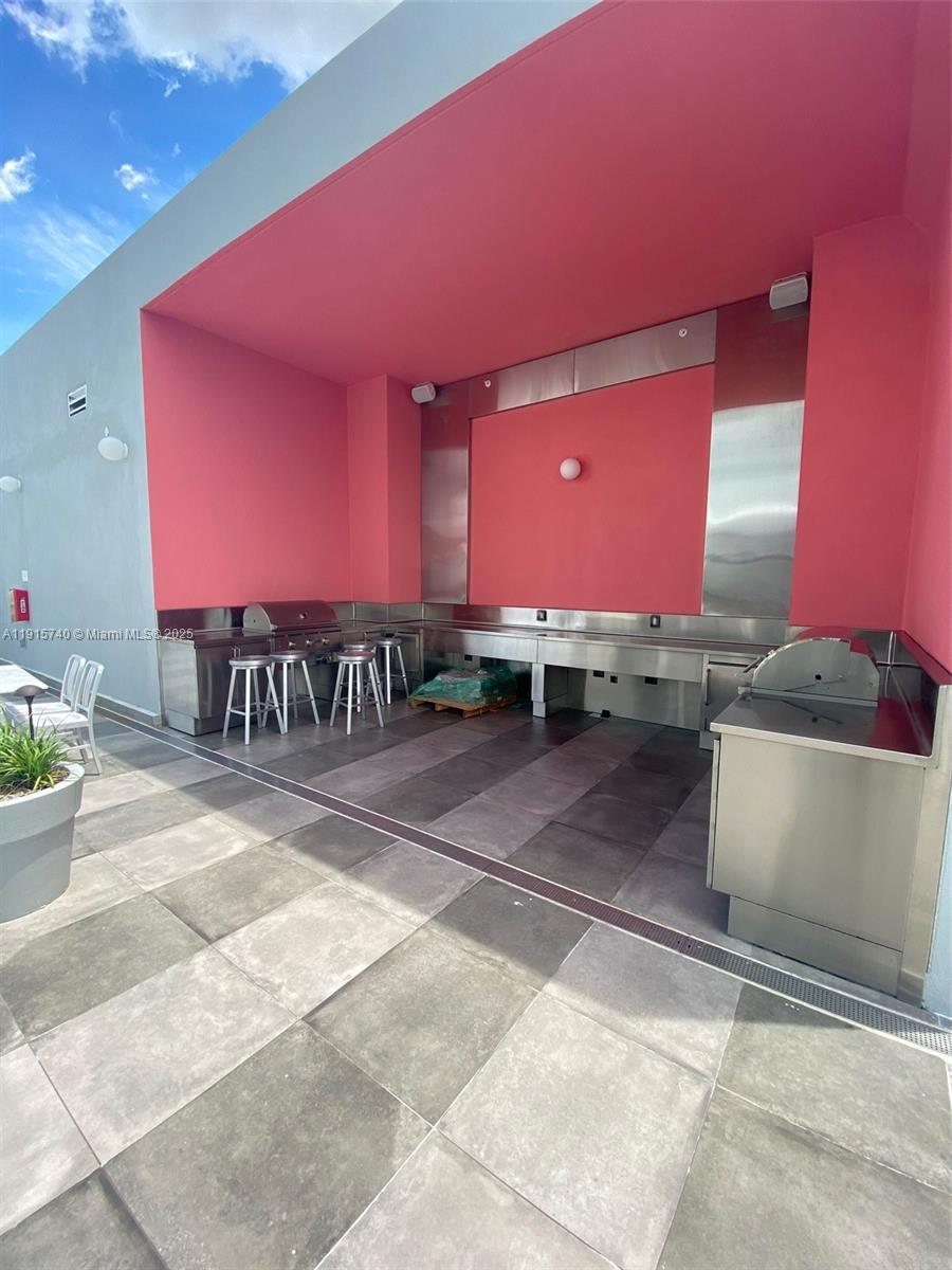 2000 Metropica Way, Unit 2104 Sunrise, FL 33323 - Photo 32 of 62