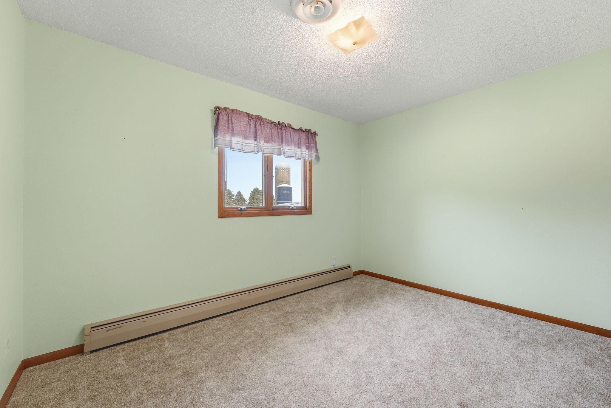 515 151st Street Luverne, MN 56156 - Photo 26 of 46
