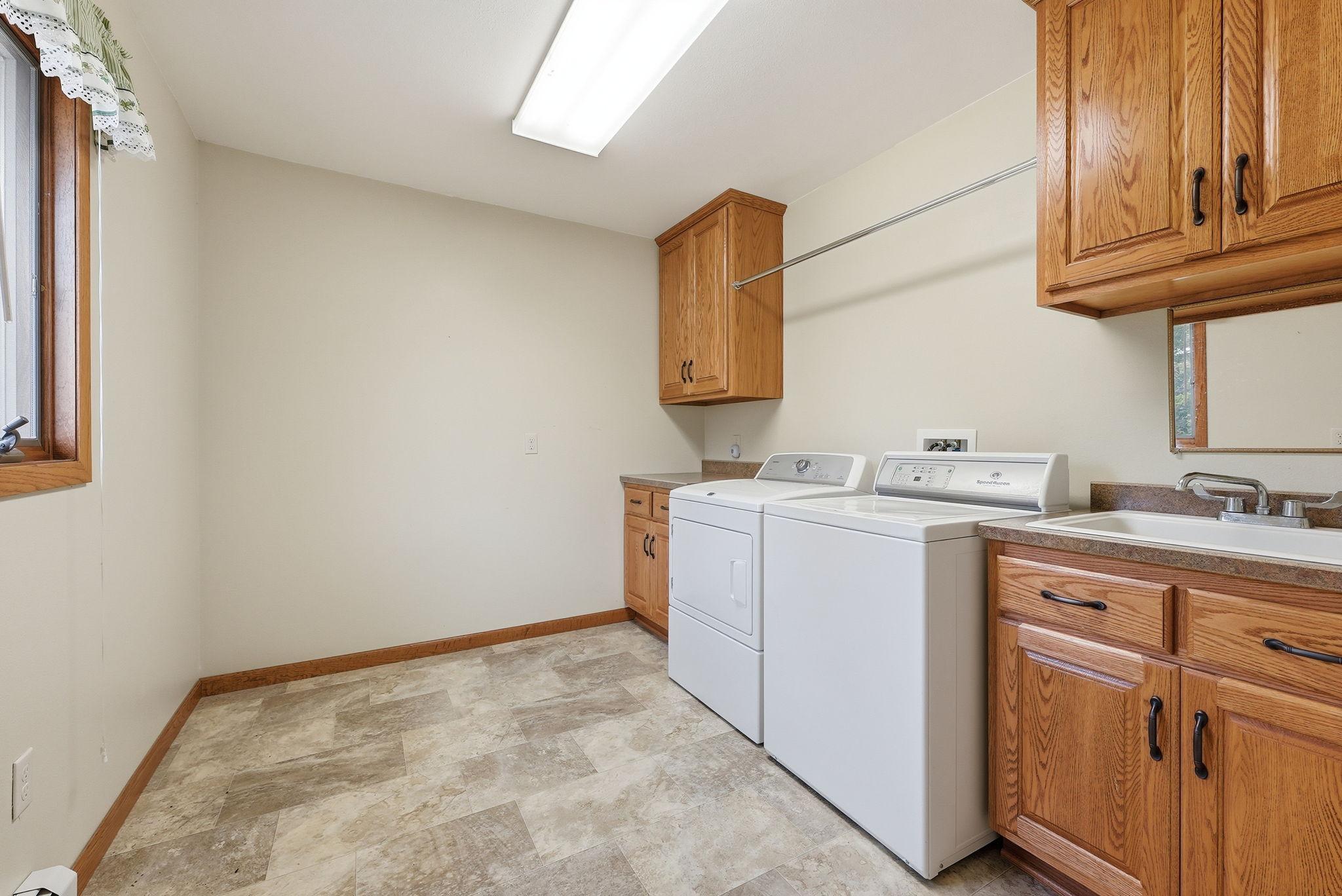 515 151st Street Luverne, MN 56156 - Photo 29 of 46