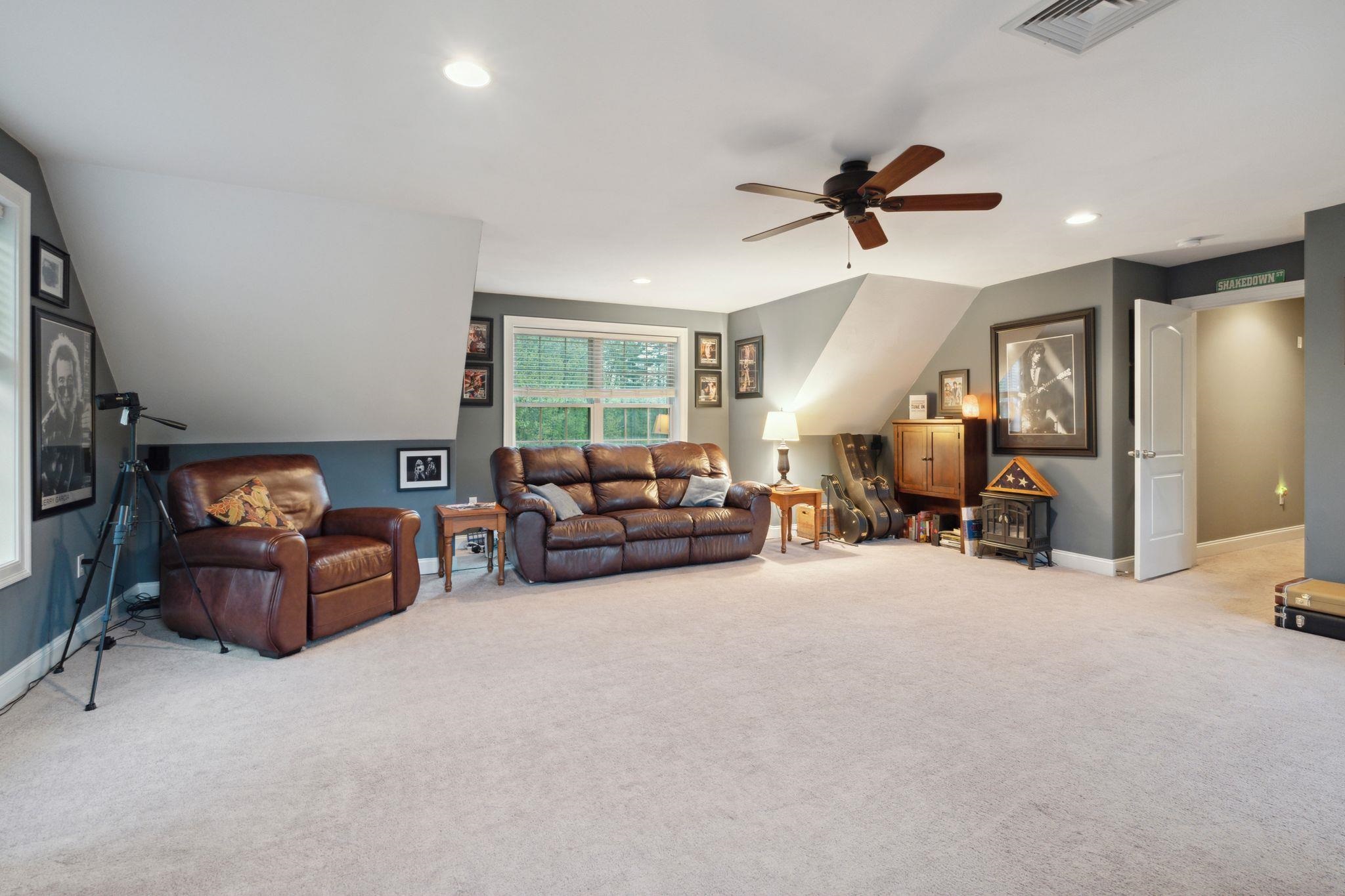 62 Ryan Farm Road Windham, NH 03087 - Photo 15 of 40