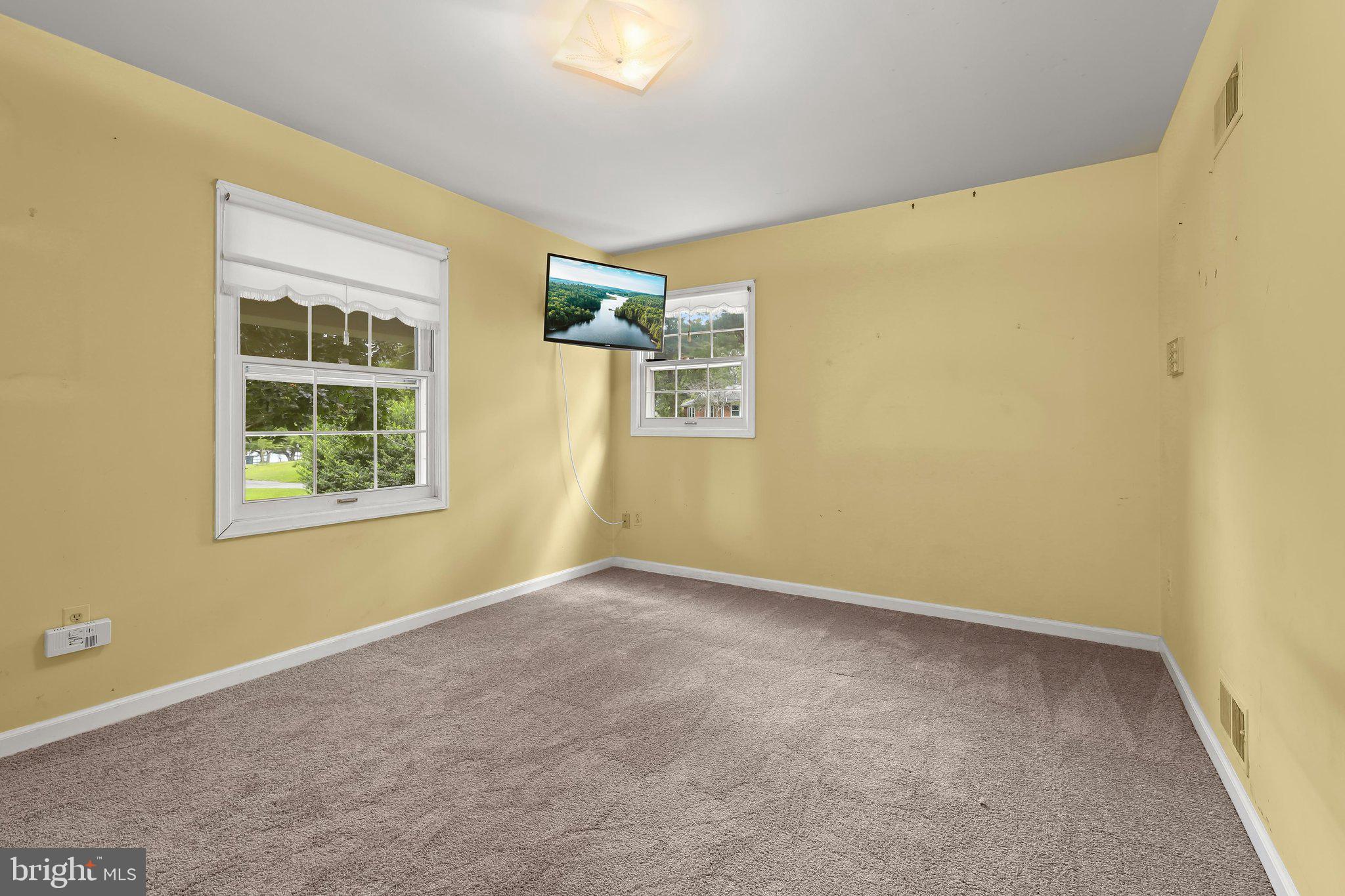 12709 Hammonton Road Silver Spring, MD 20904 - Photo 33 of 55 Bedroom 3