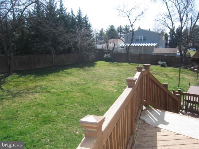 700 Pebblestone Court Silver Spring, MD 20905 - Photo 13 of 30 Expansive yard space for gardening, entertaining.