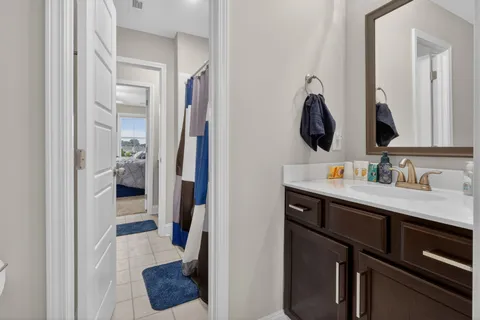 $235,900 | 216 Drayton Drive, Unit H, Clarksville, TN 37042