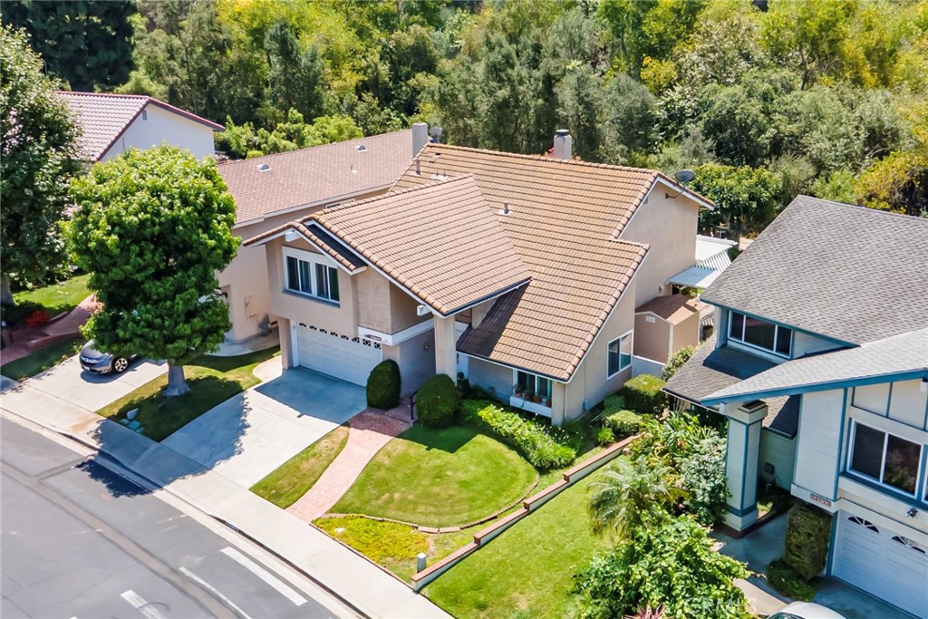 24722 Vía Del Rio Lake Forest, CA 92630 - Photo 35 of 56