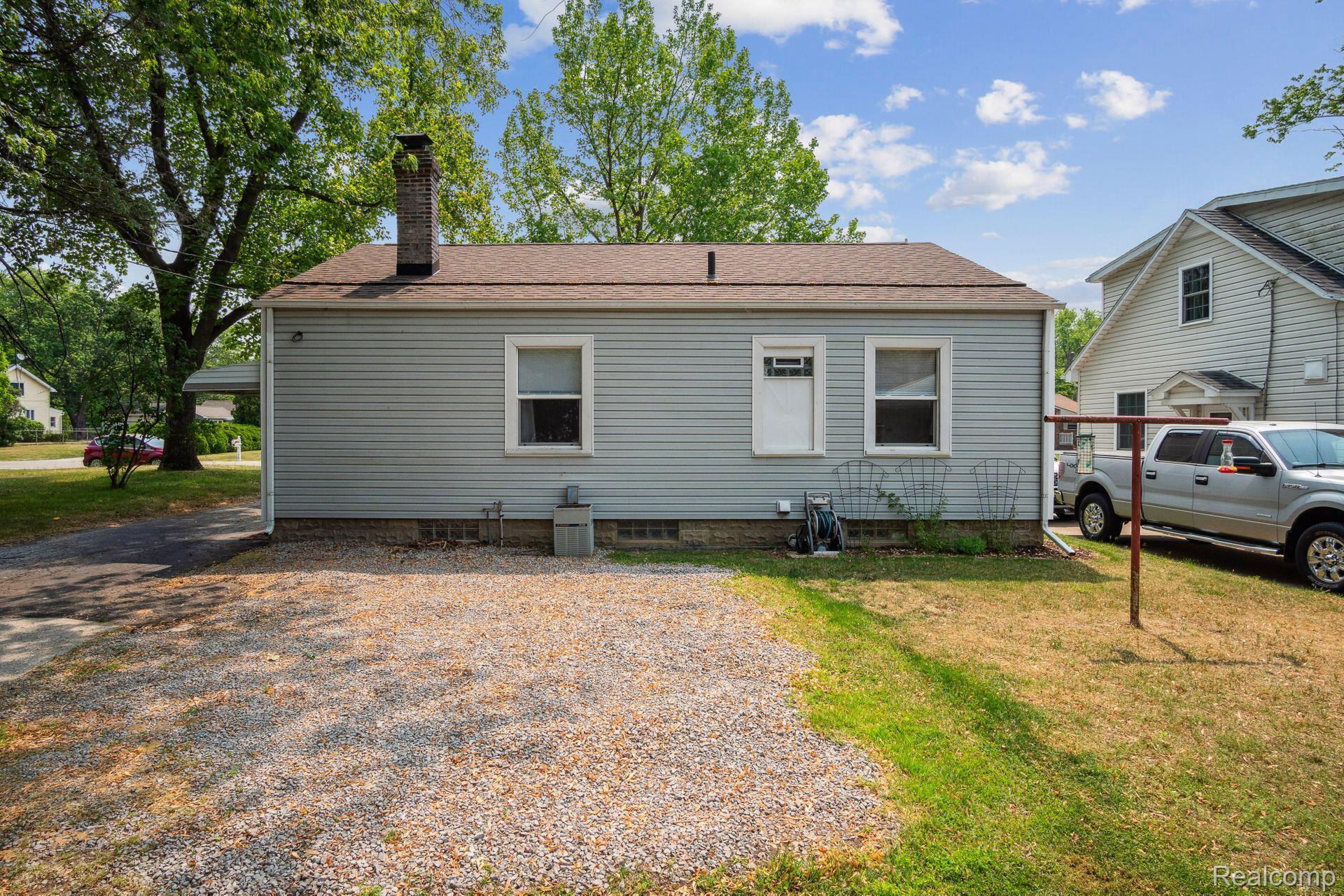 2255 Vivian Road Monroe, MI 48162 - Photo 15 of 17 Gallery Image 15