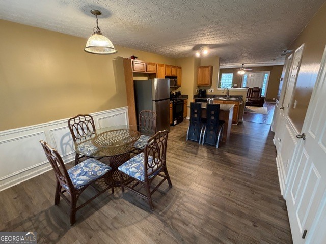 2870 Vining Ridge Terrace Decatur, GA 30034 - Photo 26 of 34 a dining room with furniture and a chandelier
