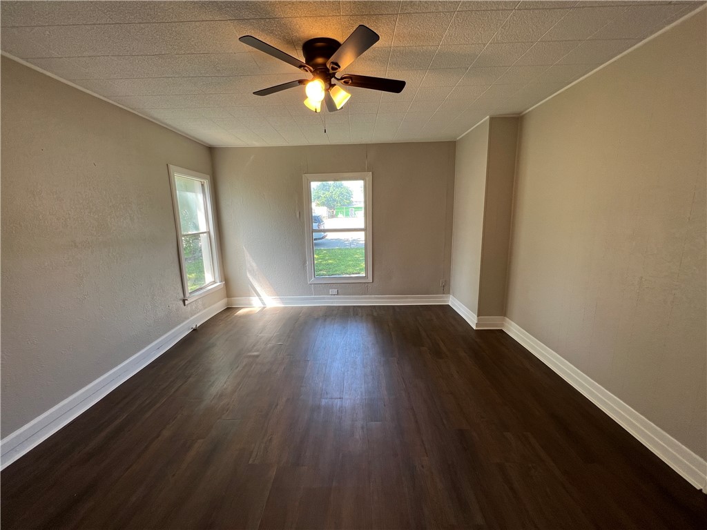 1312 South 30th Street Waco, TX 76711 - Photo 17 of 19